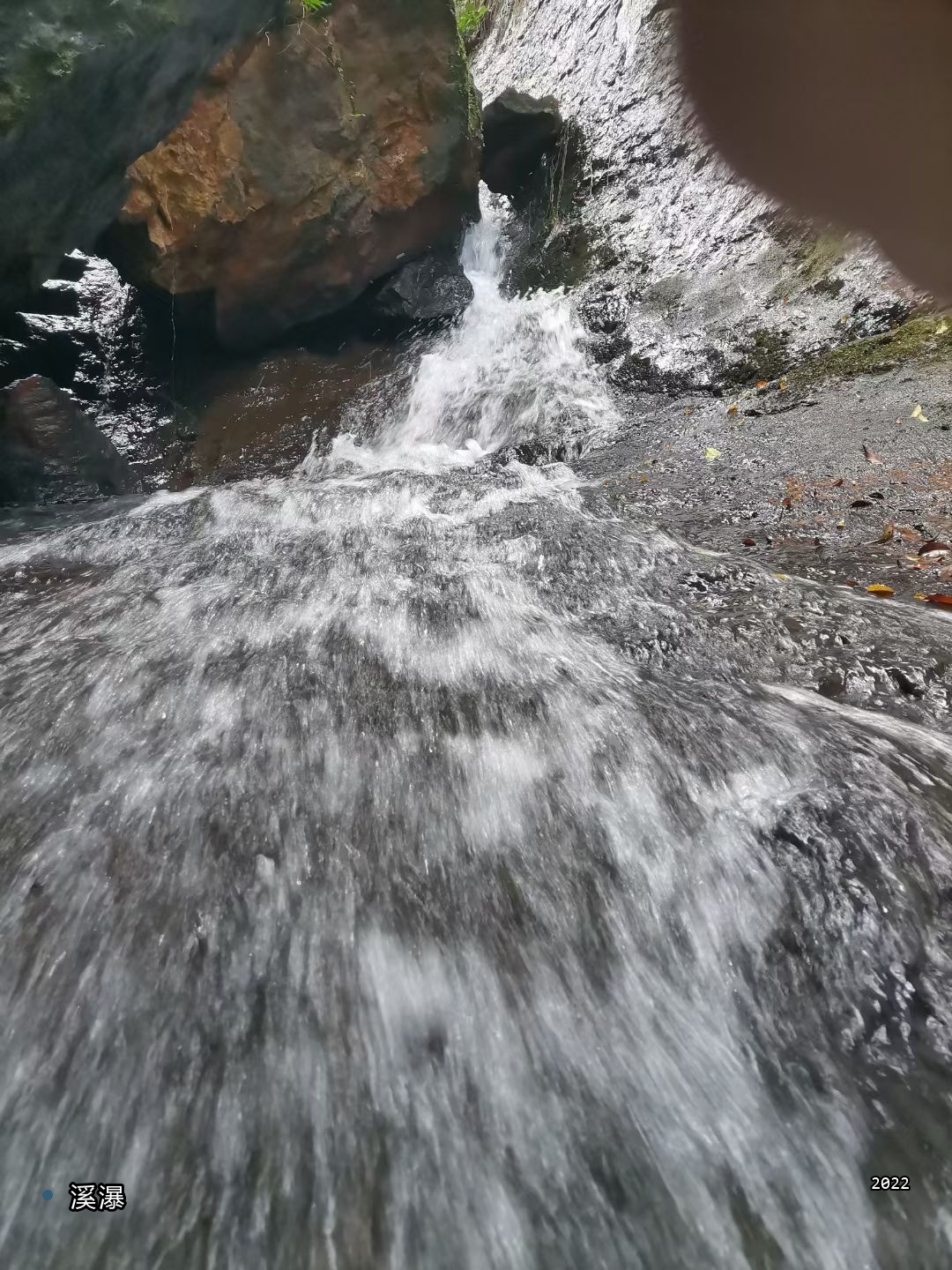 西樵山22-9-溪瀑.jpg
